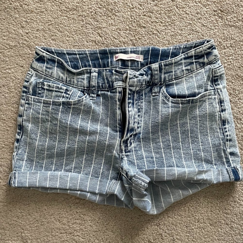 Kohl's SO Denim White Striped Shorts Size 7